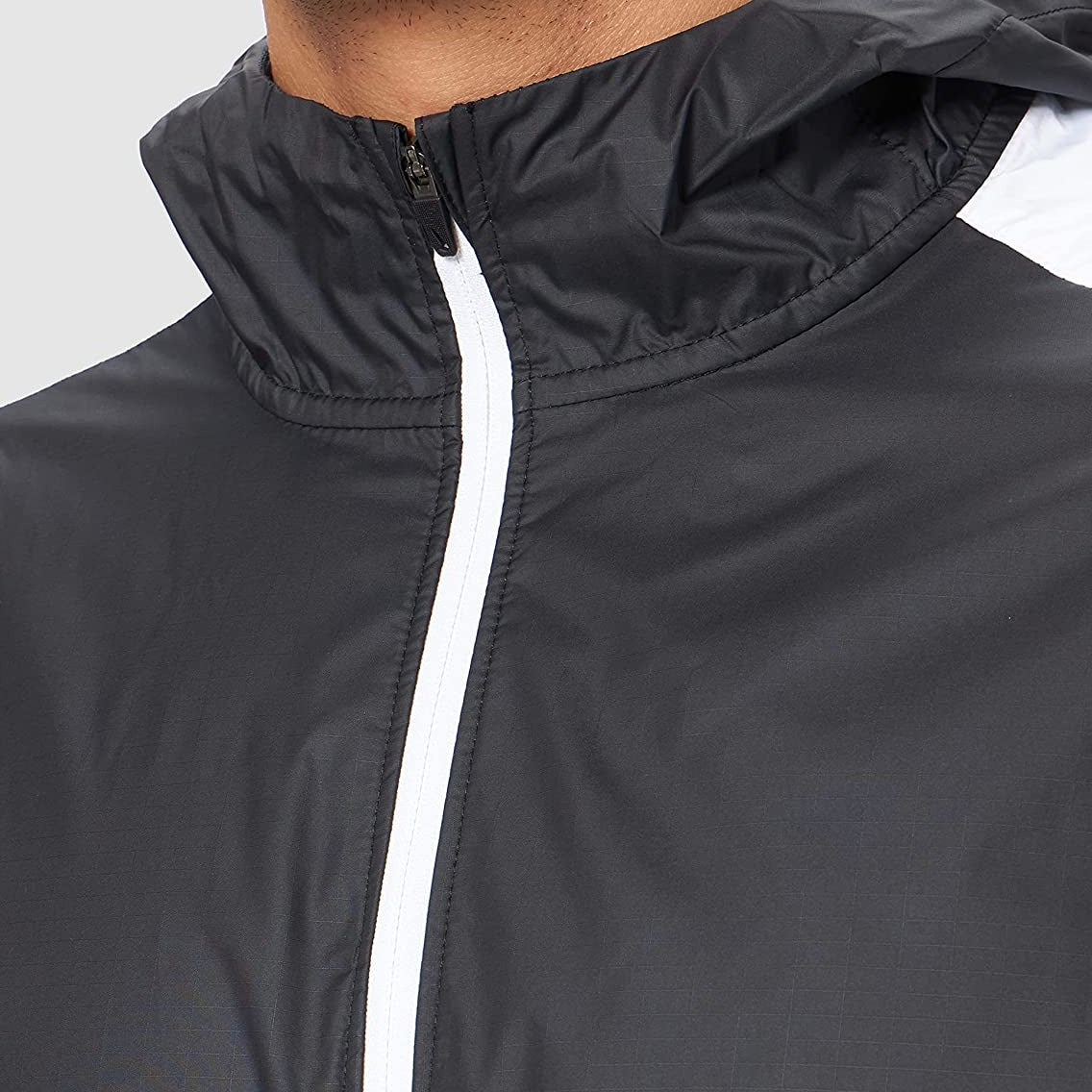 Nike Trail Storm-Fit Windrunner