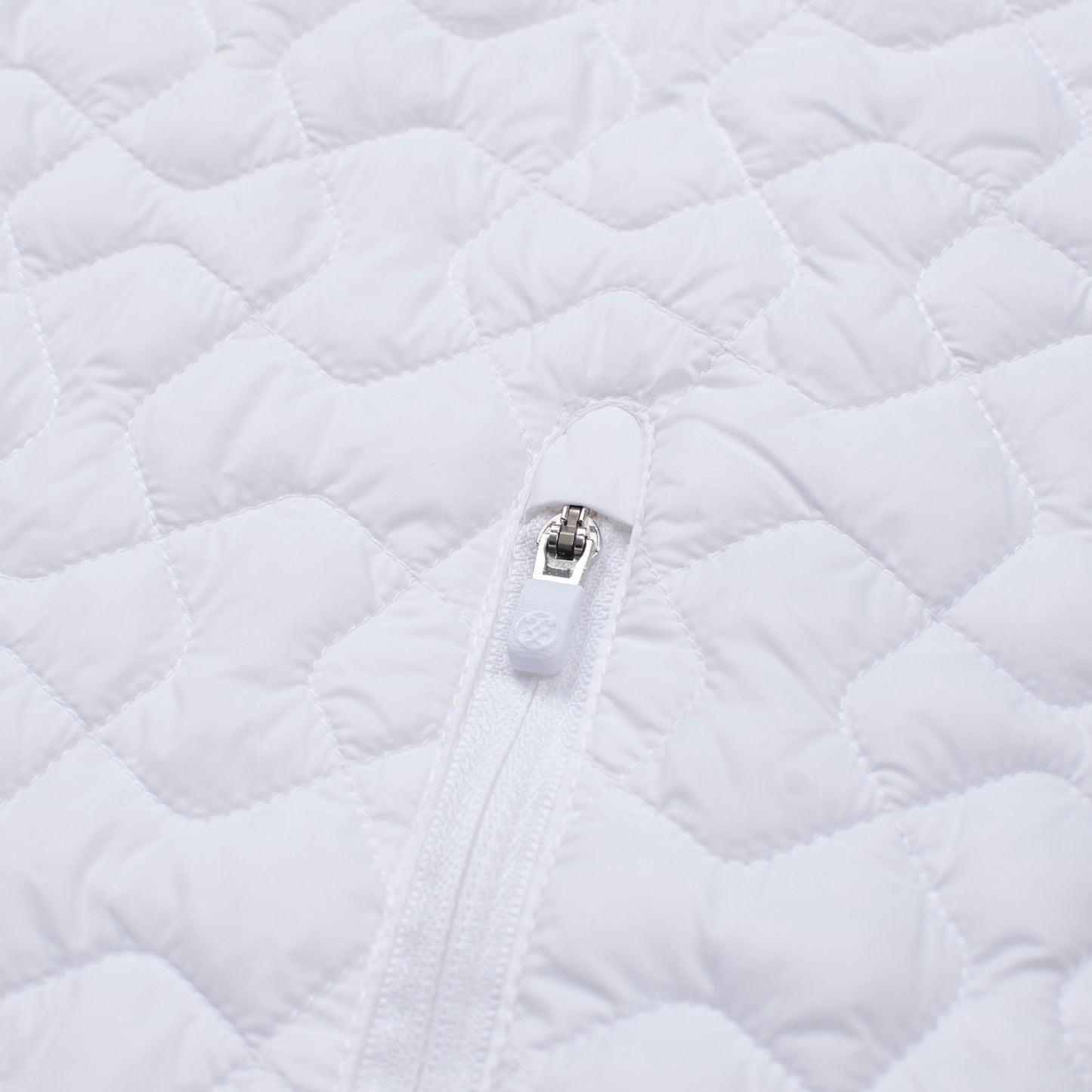 G/Fore 4.1 Quilted Vest Snow DANYOUNGUK 
