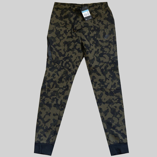 Nike Tech Camo Sweatpants